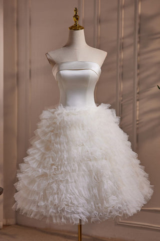 files/ChicStraplessRuffleHomecomingDressesSatinBodiceCorsetBackWeddingPartyDress_4_49ee2c61-06ef-42c2-8957-acdd9483e525.jpg