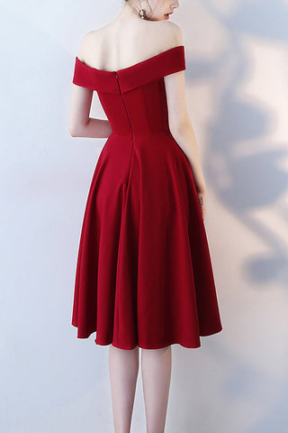 products/A_Line_Red_Off_the_Shoulder_Sweetheart_Homecoming_Dresses_Short_Prom_Dresses_PW600-1_0eb1e0c6-681b-4afb-882e-6d177d813e30.jpg