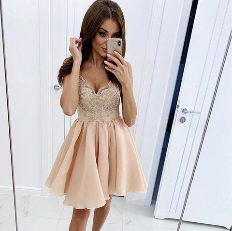 products/CuteLace_Chiffon_V_Neck_Spaghetti_Straps_Homecoming_Dresses_Above_Knee_Prom_Dress_H1177-1.jpg