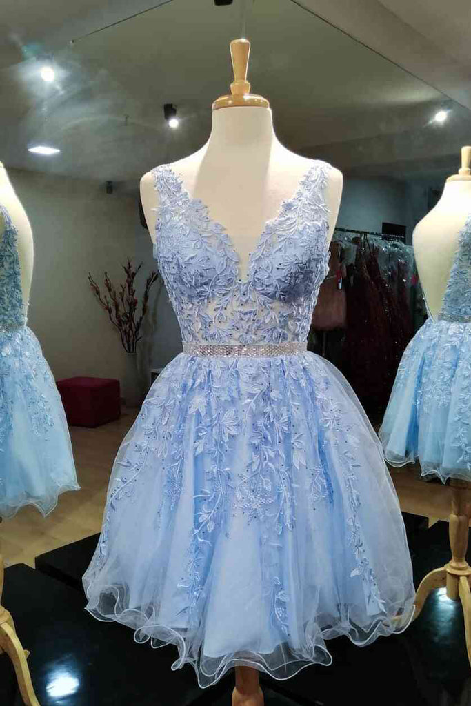 Blue Sleeveless Rolled Lace V-Neck Short Prom Dresses Homecoming Dresses