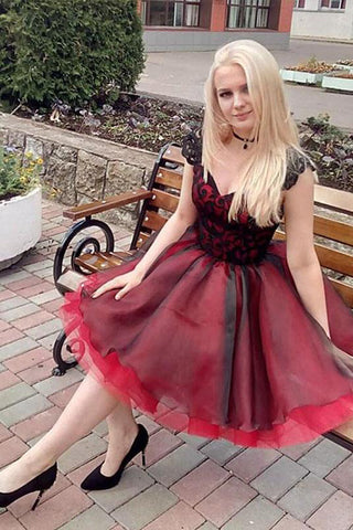 products/Elegant_Cap_Sleeve_Tulle_Black_and_Red_V_Neck_Homecoming_Dresses_with_Lace_up_H1253.jpg