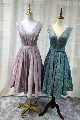 products/Gorgeous_V_Neck_Knee_Length_Bridesmaid_Dress_Lace_up_Sequin_Homecoming_Dresses_H1065.jpg