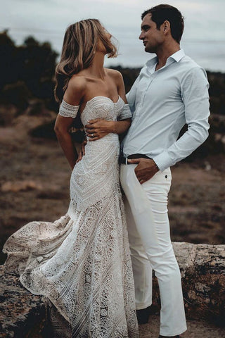 products/Mermaid_Off_the_Shoulder_Ivory_Lace_Beach_Wedding_Dress_Sweetheart_Bridal_Dresses_PW829-2.jpg