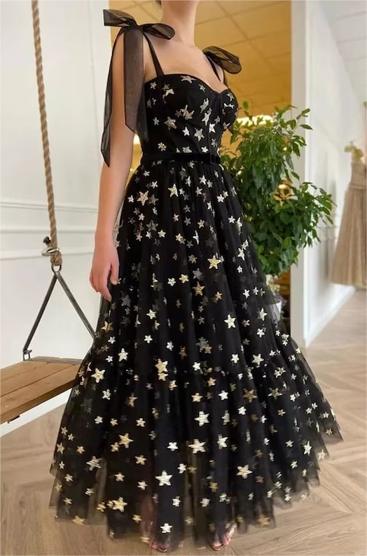 Black A-Line Sweetheart Tulle Prom Dresses with Gold Stars N381