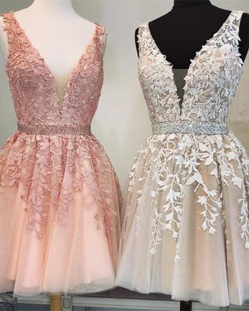 products/Short_V_Neck_Beaded_Ivory_Tulle_Prom_Dresses_Homecoming_Dresses_Lace_Embroidery_PW754-1.jpg