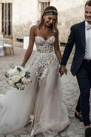 products/Sweetheart_Strapless_Lace_Rustic_Wedding_Dresses_Long_Tulle_Beach_Wedding_Dress_W1066.jpg