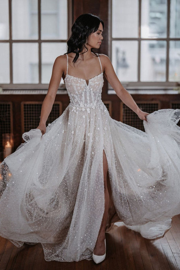 A-line Sparkly Tulle Wedding Dress with Slit N132