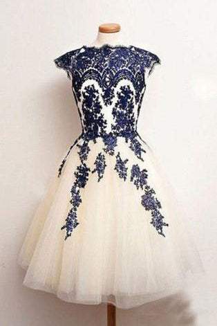 Vintage Scalloped-Edge Knee-Length Homecoming Dress with Navy Blue Appliques PM487