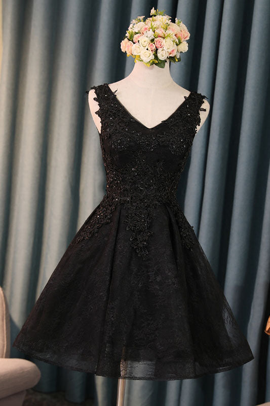 Black V Neck Cute A-Line Tulle Lace Beading Short Homecoming Dress ...